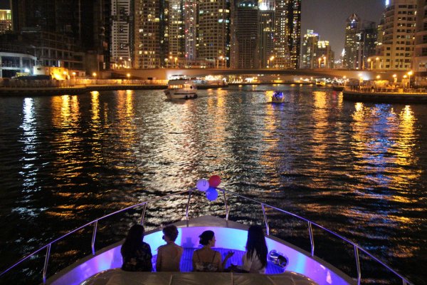 New Year's Eve Yacht Party 2022/2023 - FSW Events